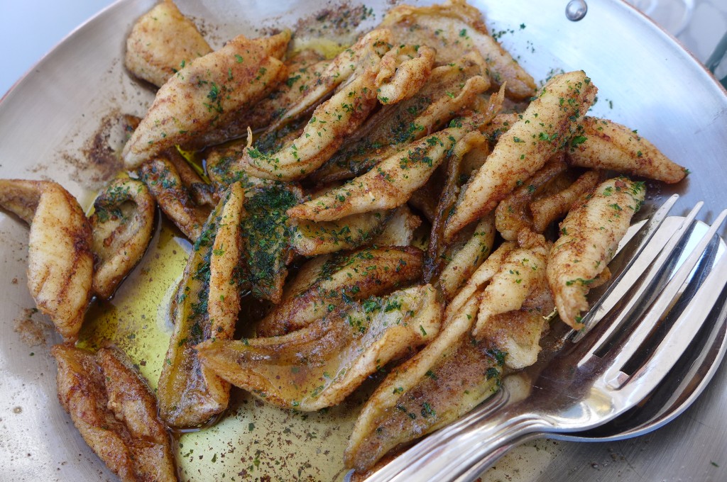 Filets de perche meunière © GP
