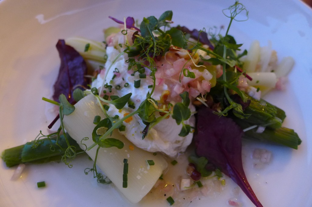 Poireaux vinaigrette et oeuf poché © GP
