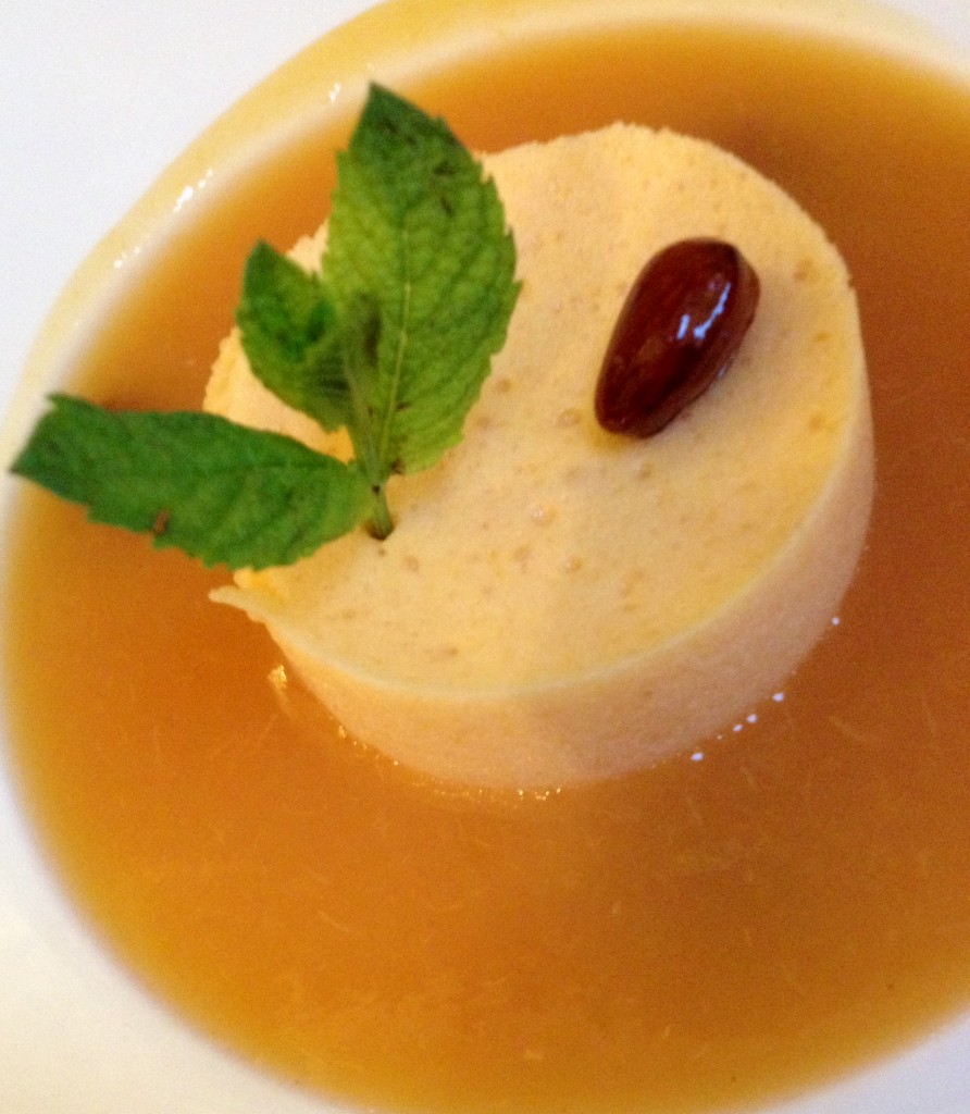 Soupe de pêche juste pris à l'abricot © SK