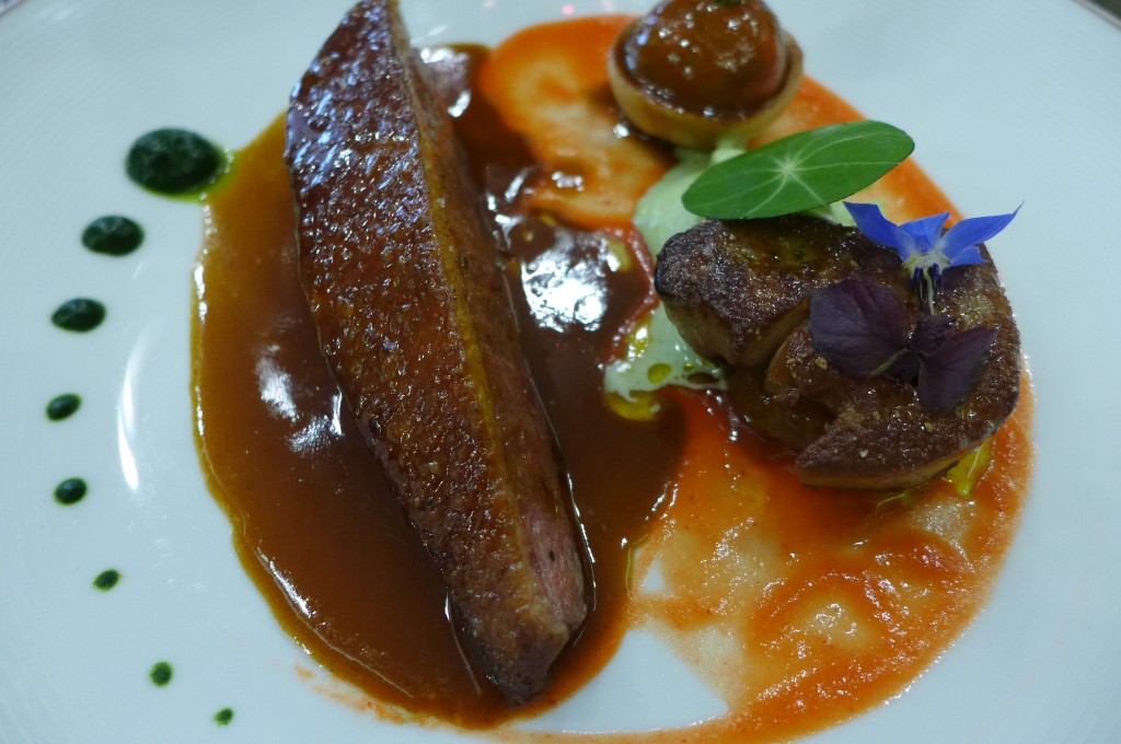 Canard et foie gras © GP