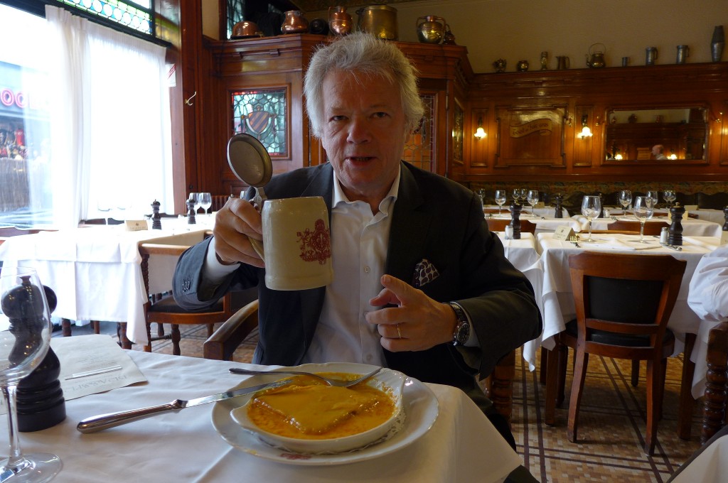 GP et la bière © GP