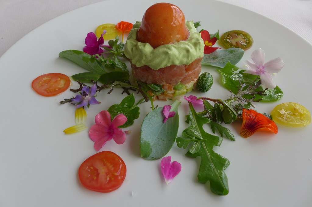 Baba à l'essence de tomate © GP