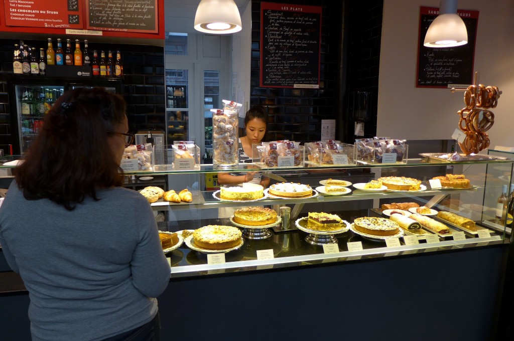 Le rayon pâtisserie © GP
