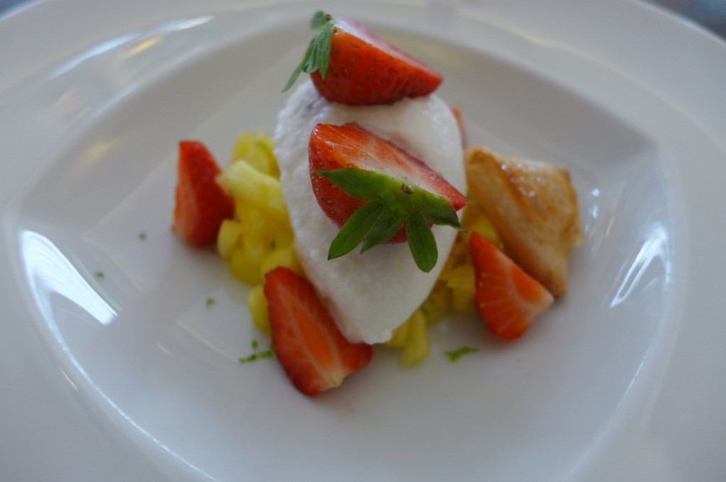 Ananas et glace pinacolada © GP