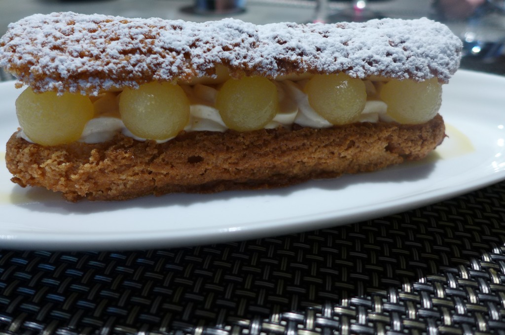 Eclair poire et caramel © GP