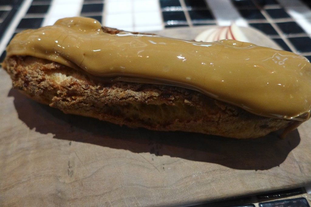 Eclair au café © GP
