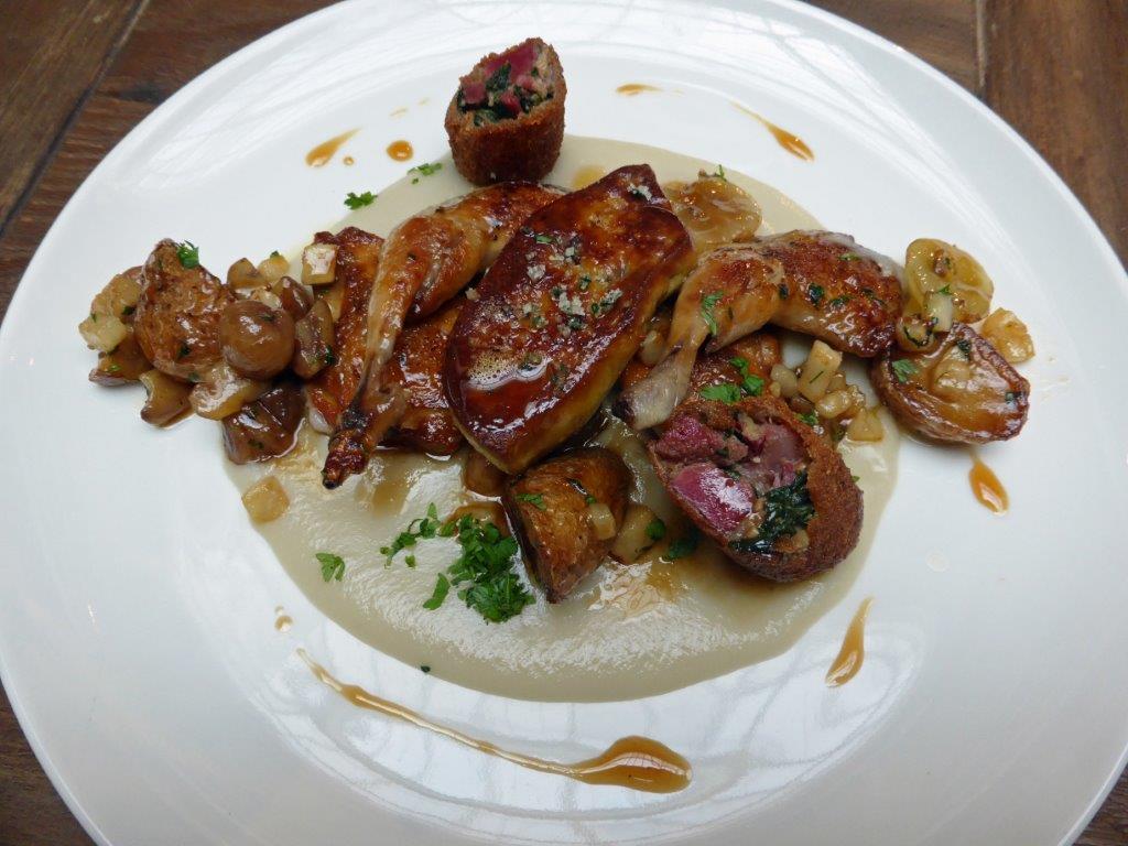 Caille et foie gras © AA