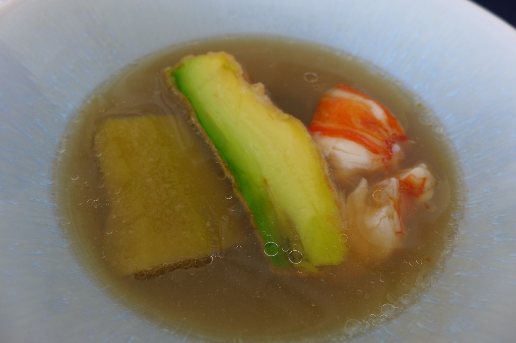 Langouste, avocat, aubergine © GP