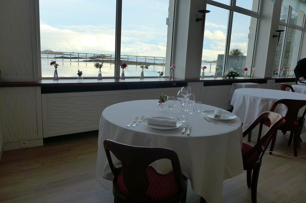 Une table © GP