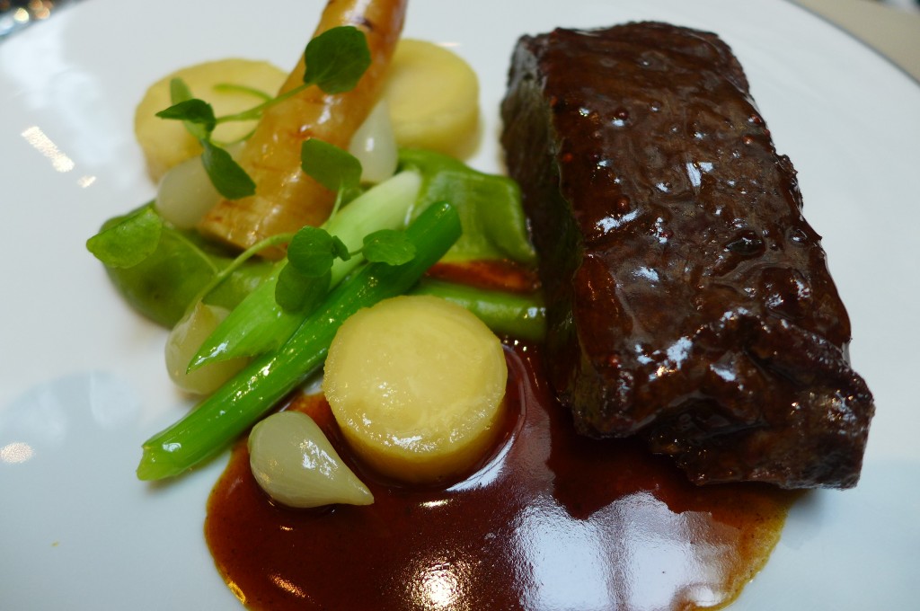 Faux-filet sauce poivrade © GP