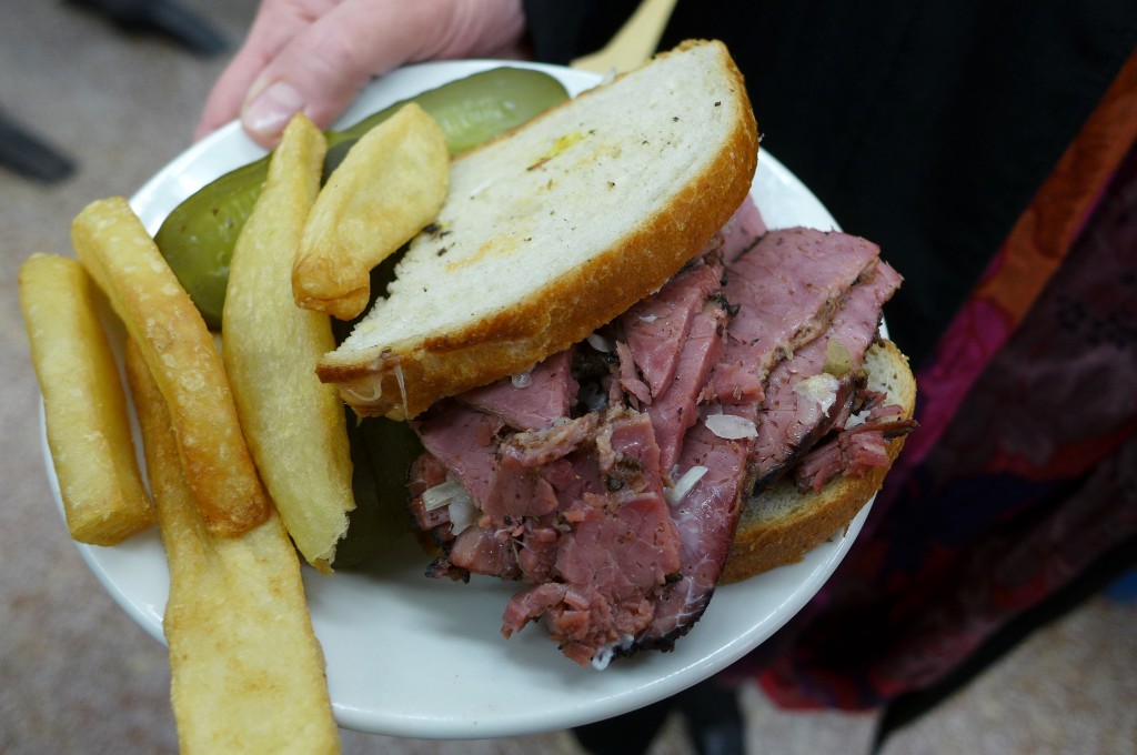 Sandwich au pastrami © GP
