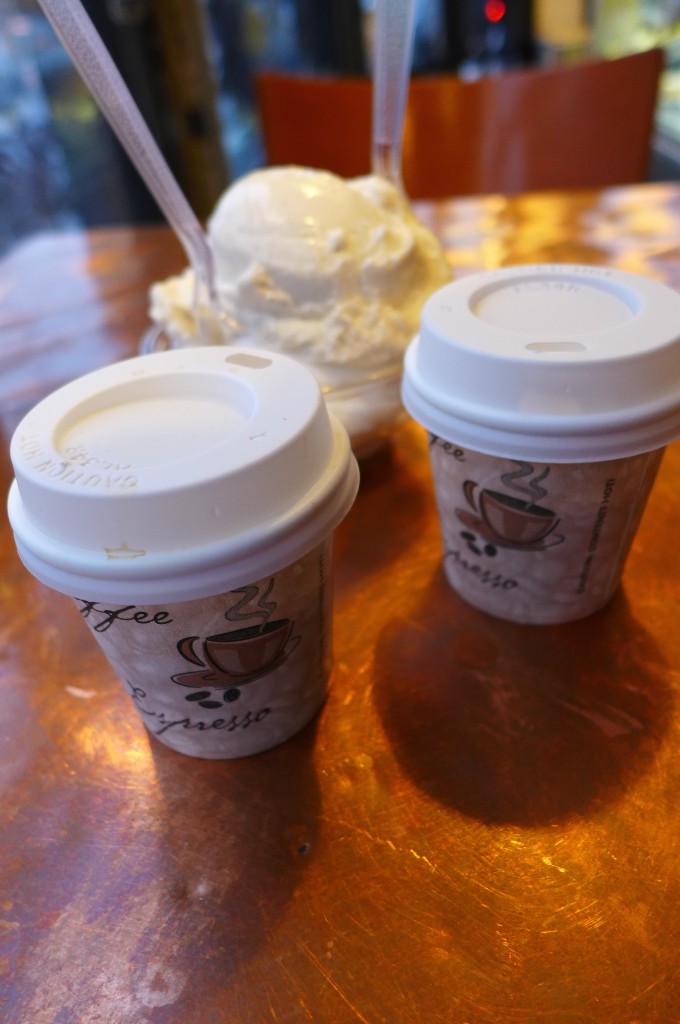 Glace et café © GP