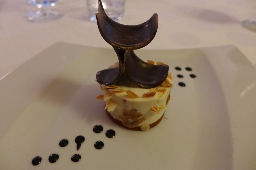 Chocolat, amandes et truffe © GP