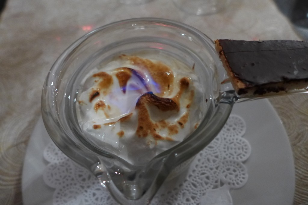 Soufflé flambé au marc de gewurz © GP