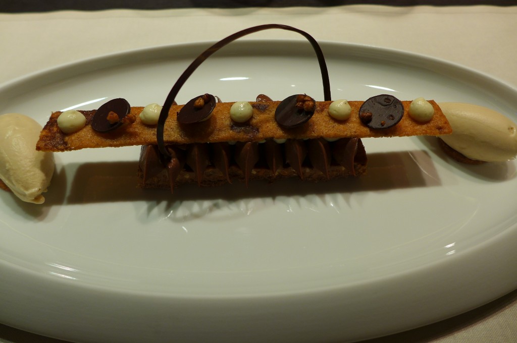 Croustillant de blé noir, ganache Bayano © GP