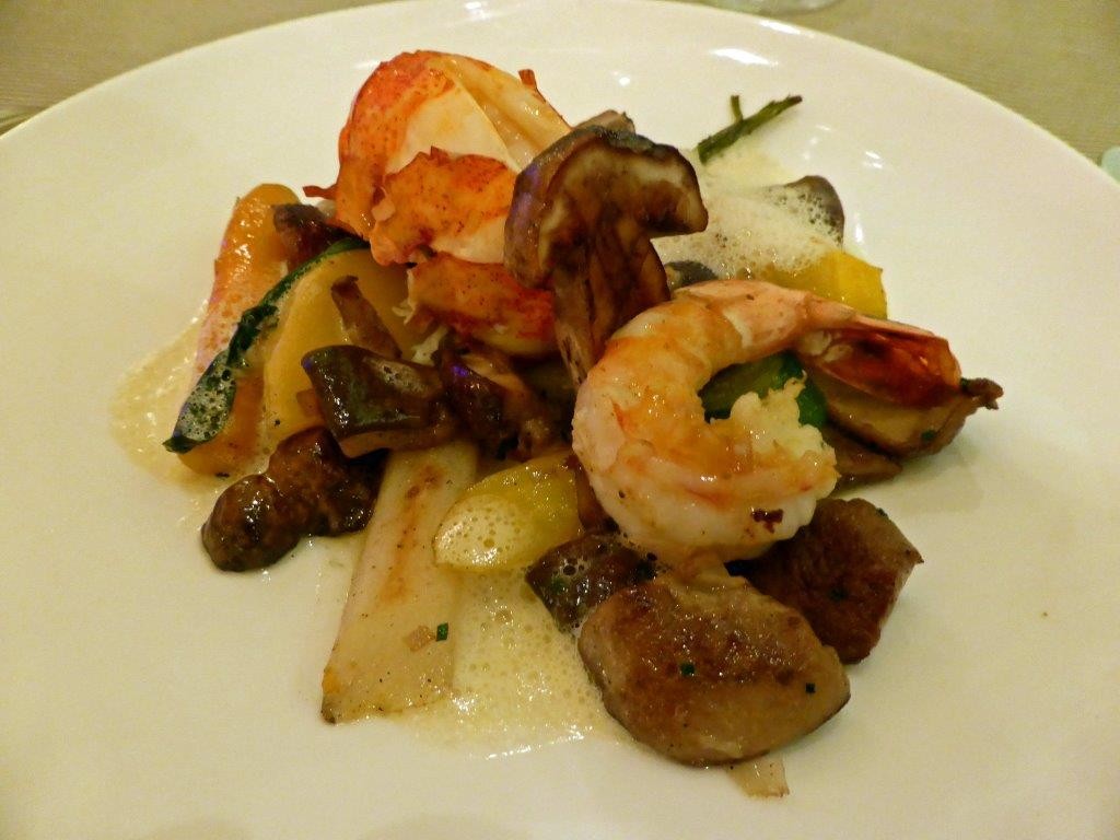 Homard et gambas © AA