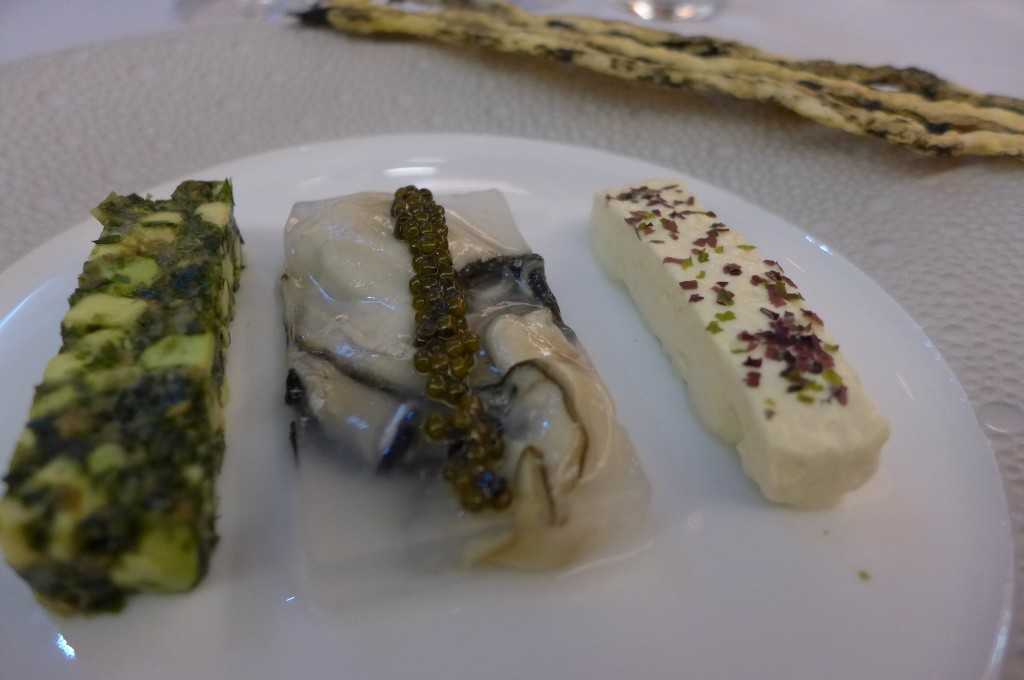 Huîtres et caviar © GP