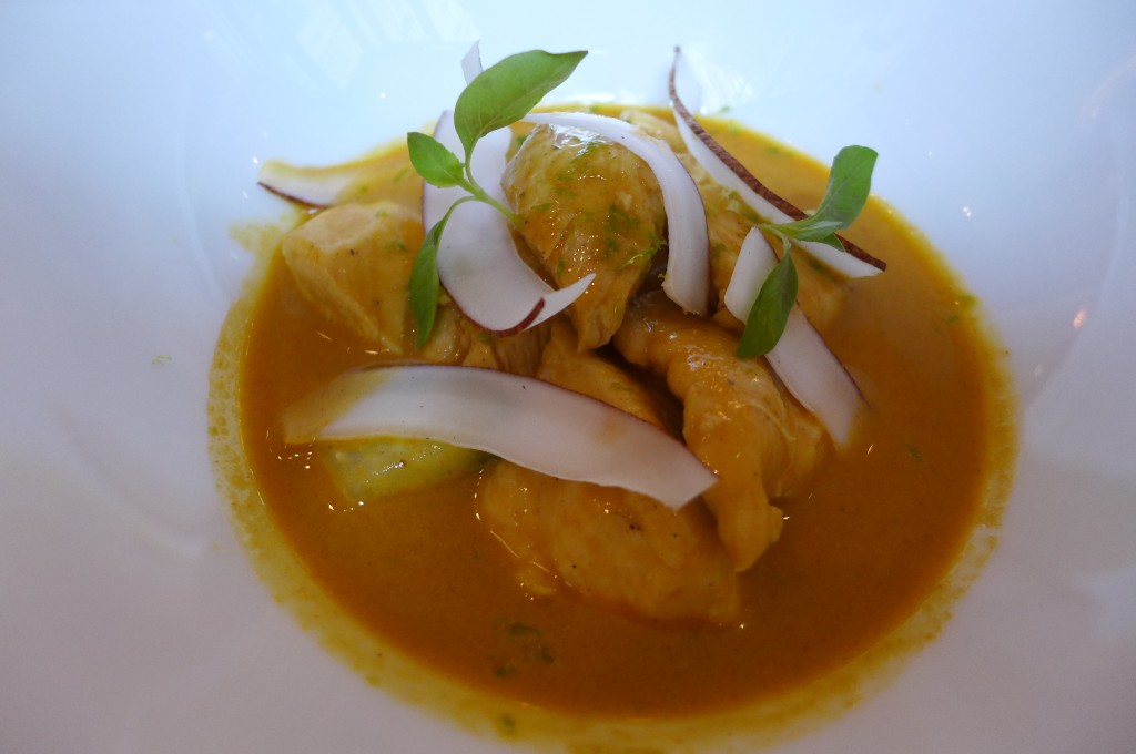 Curry rouge de volaille © GP