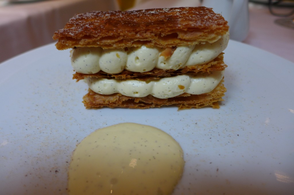 Millefeuille vanille et noix de pécan © GP