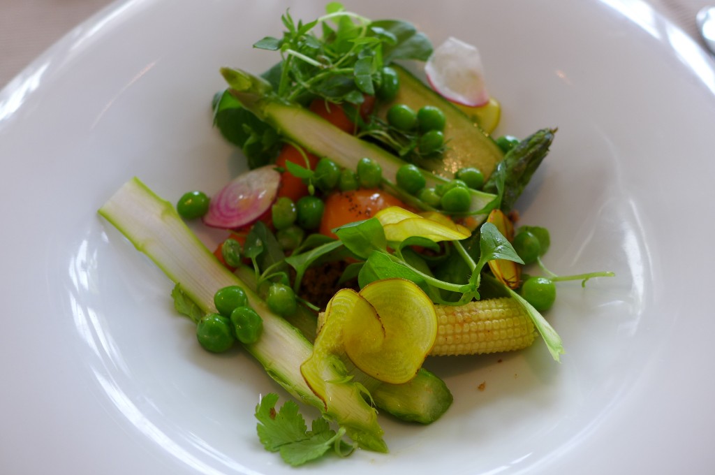 Légumes et oeuf © GP