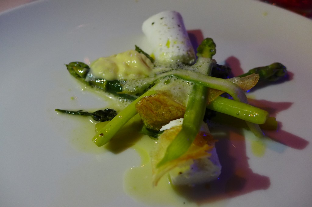 Asperges à la brousse du Rove © GP