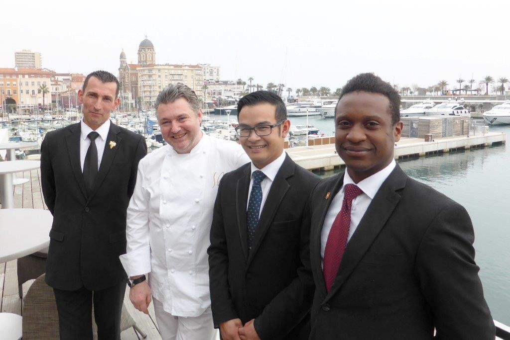 Stephane Leger et son equipe © AA