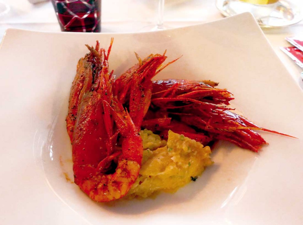 Gambas "Gambero Rosso" poêlées au piment d'Espelette © AN
