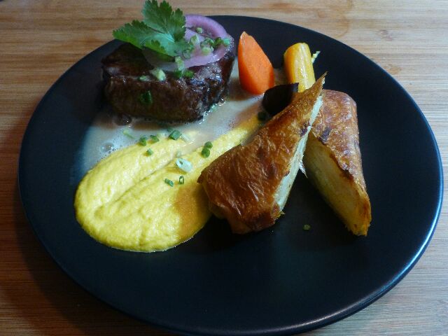 Filet de bœuf sauce Phõ © DC