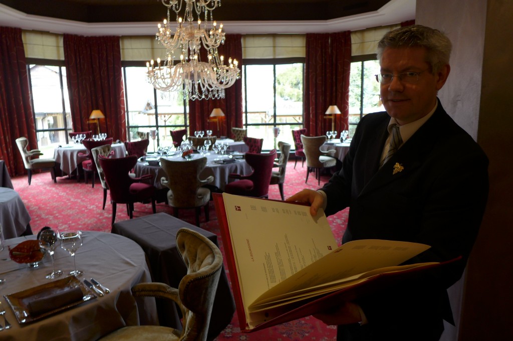 Le sommelier au Pavillon Petrus © GP