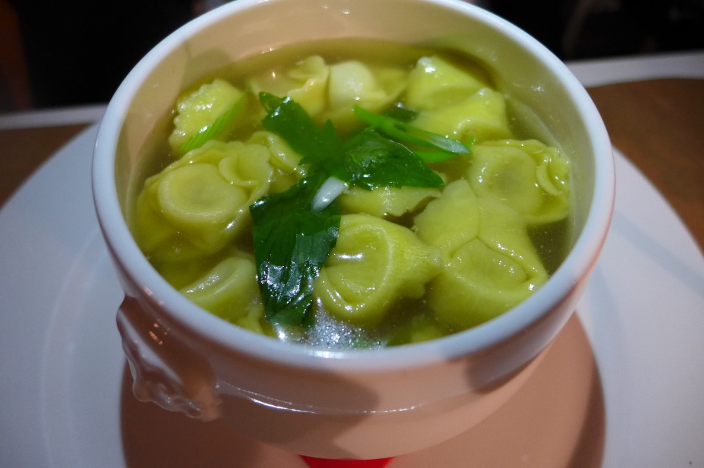 Cappelletti in brodo © GP