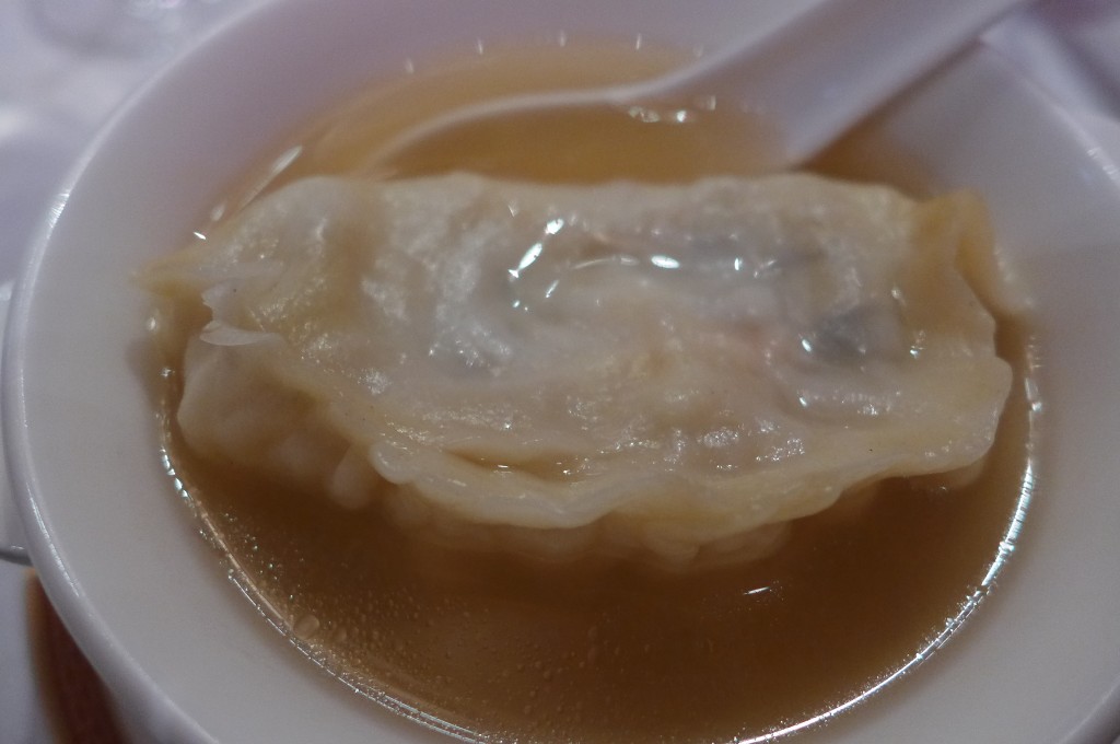 Ravioli de crabe au bouillon © GP