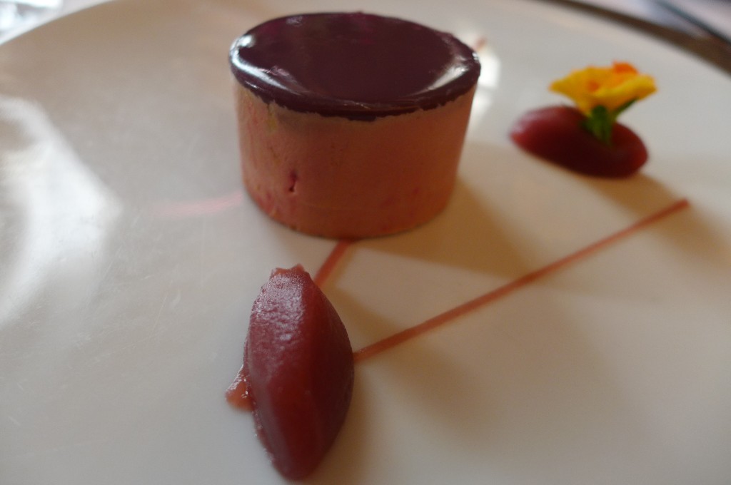 Foie gras confit au vin de St Julien © GP