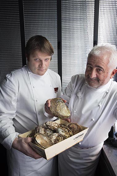 Clément Leroy et Guy Savoy © Maurice Rougemont
