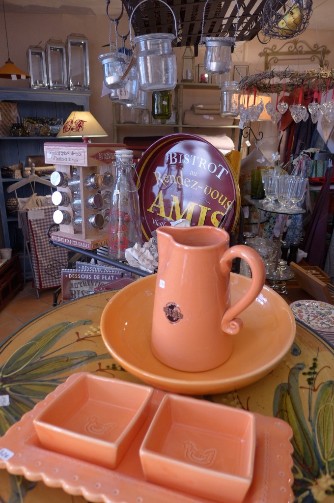Pots et objets © GP