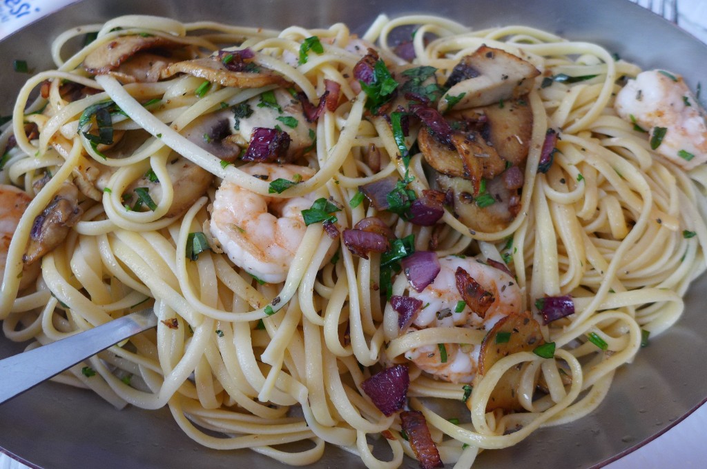 Linguini aux gambas et cèpes © GP