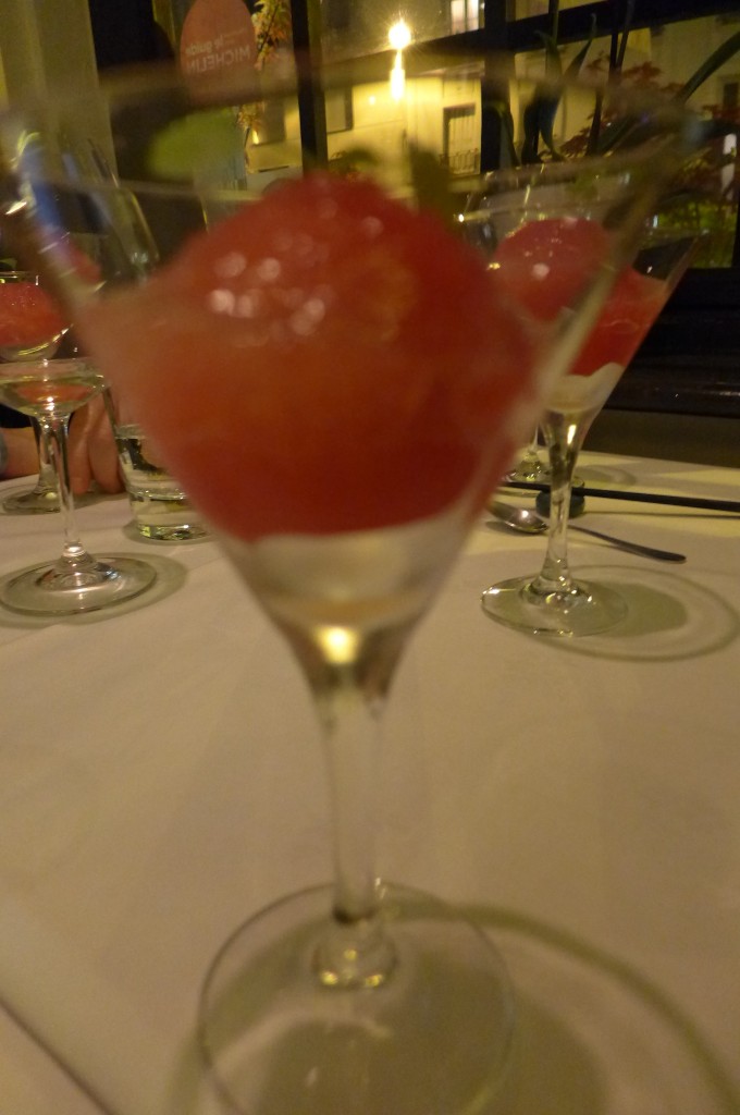 Tomate pochée au yuzu © GP