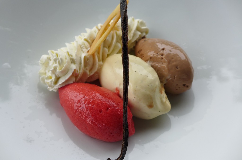 Glaces et chantilly maison © GP