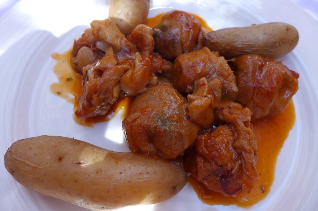 Assiette de pieds et paquets marseillais © GP