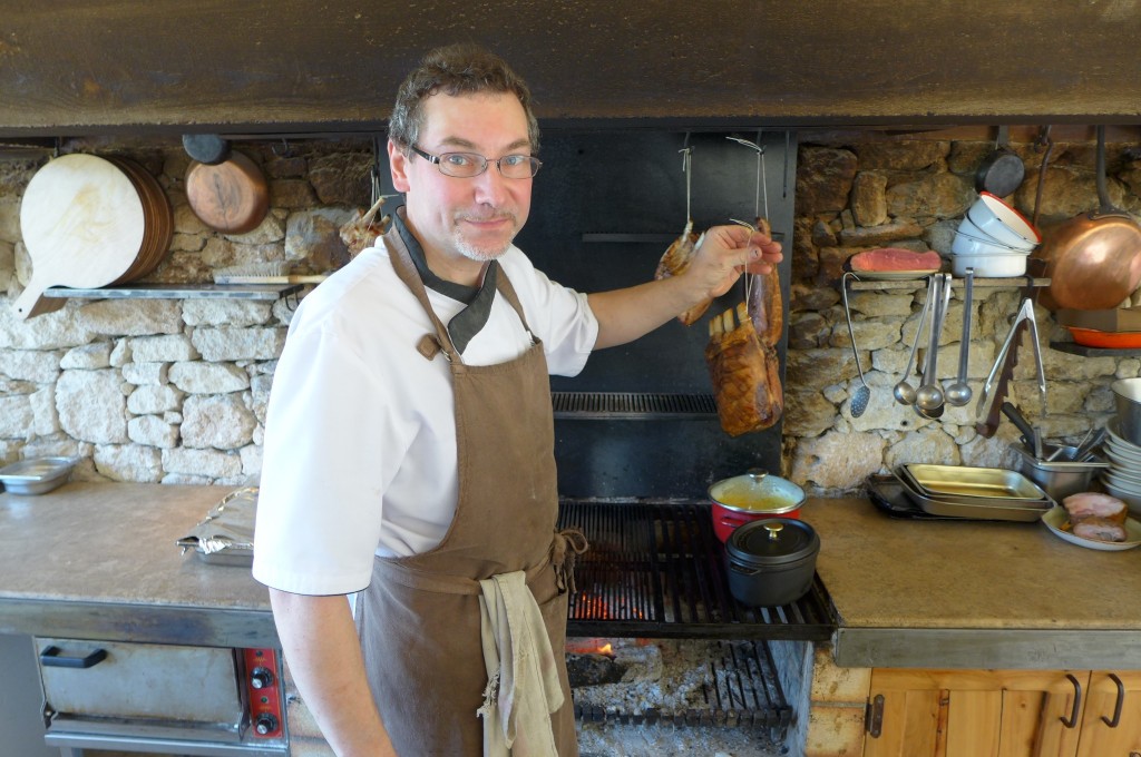 Le chef et la cheminée © GP