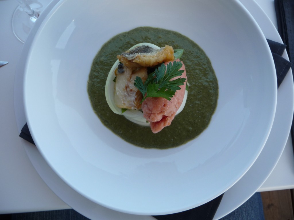 morue et maïs frais grilles, velouté mafane et sorbet rougail © TK