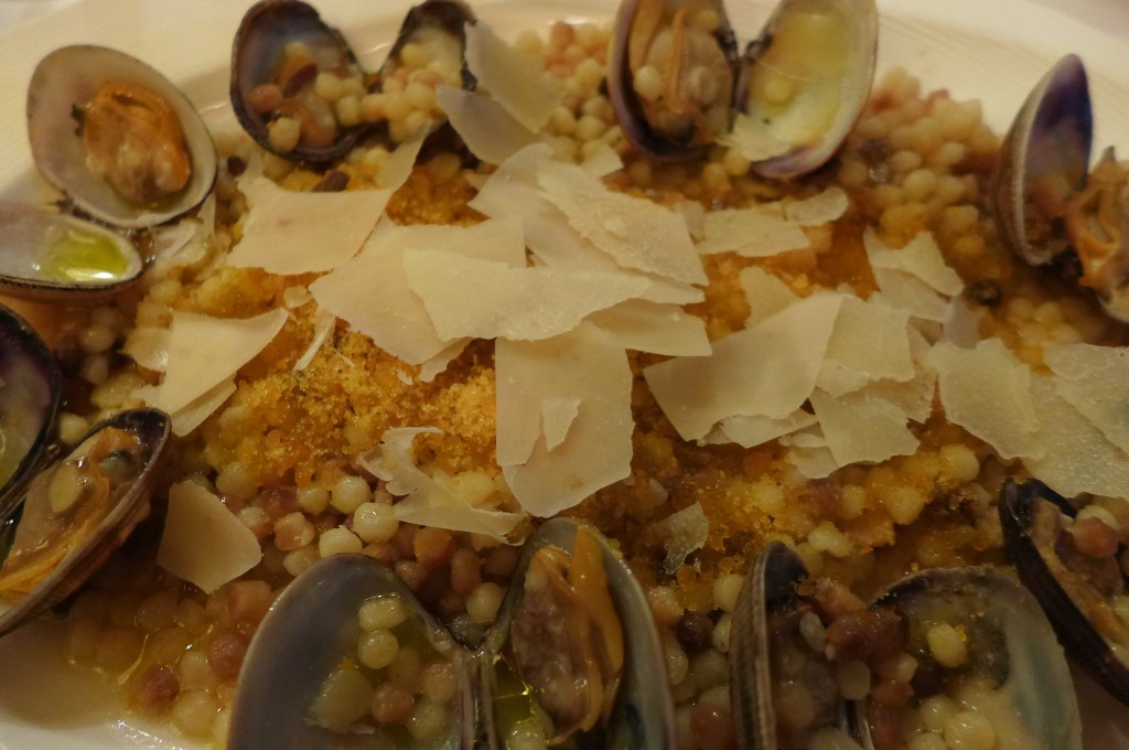 Fregule aux palourdes et poutargue © GP