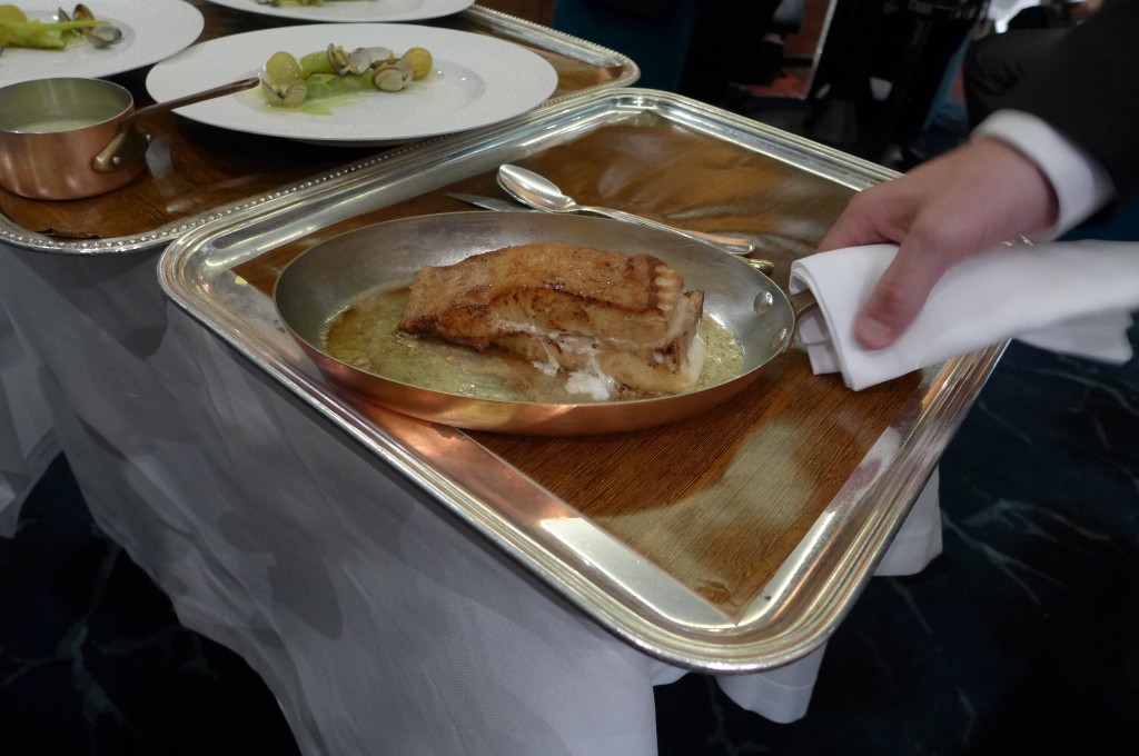 Service du turbot © GP