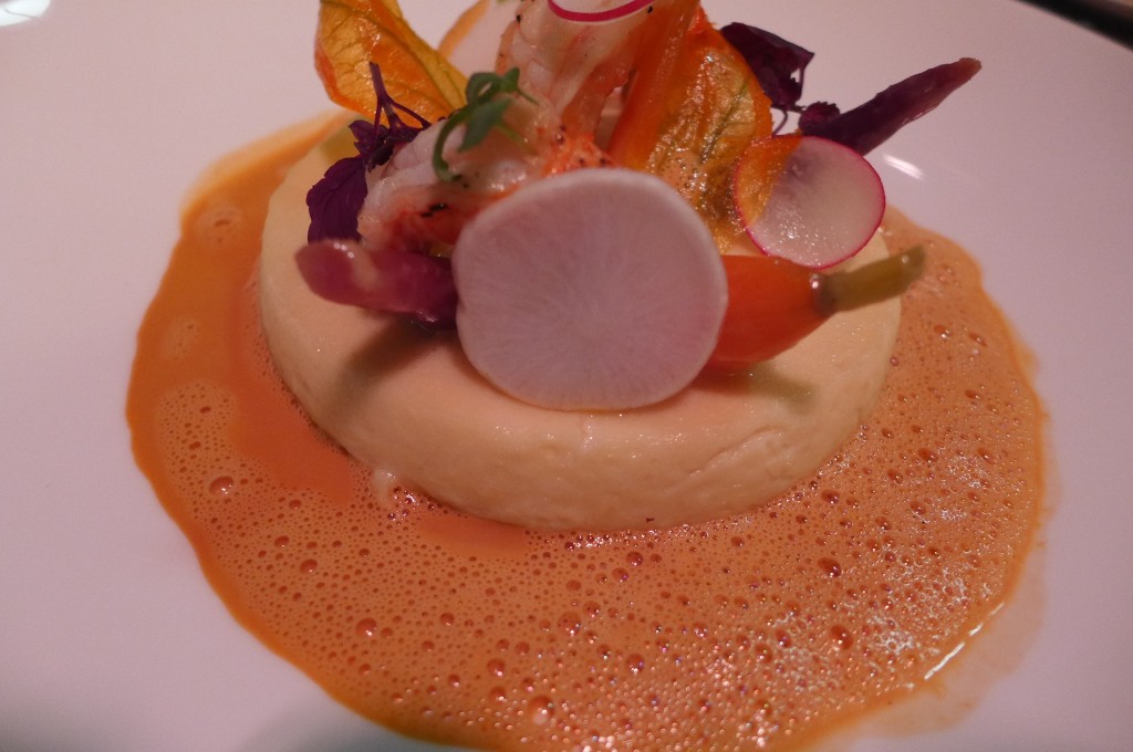 mousseline de brochet avec minute de langoustine et jus Nantua © GP