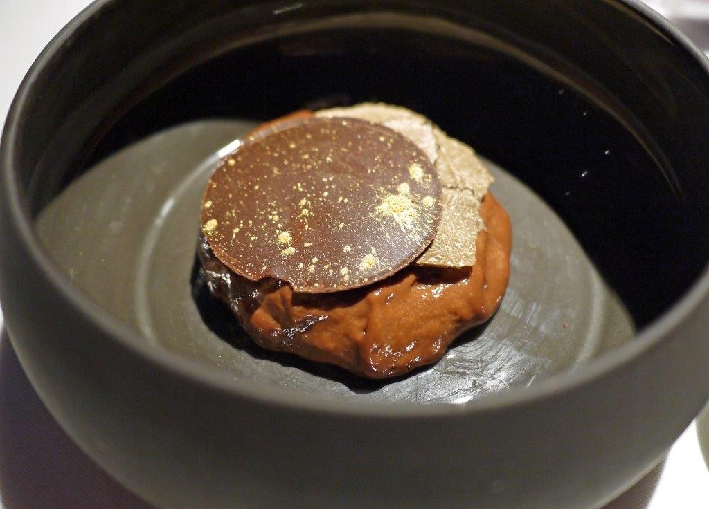 Chocolat Manjari en émulsion truffée © AA