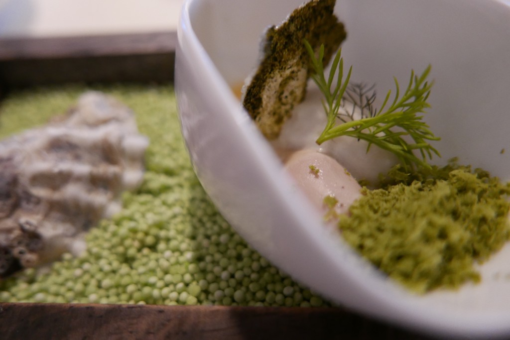 Huître et gel de yuzu © GP