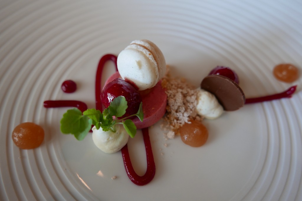 Framboise et macaron © GP