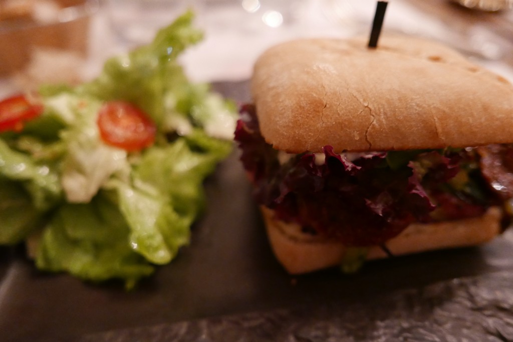Burger de thon © GP