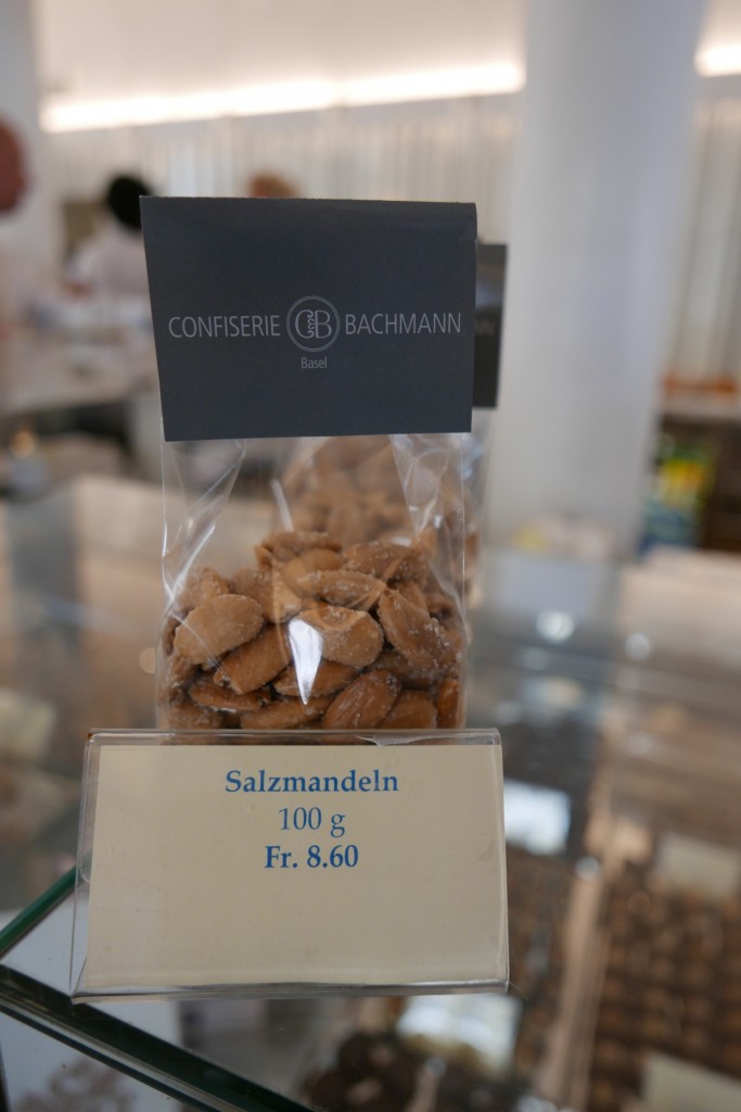 Amandes salées © GP