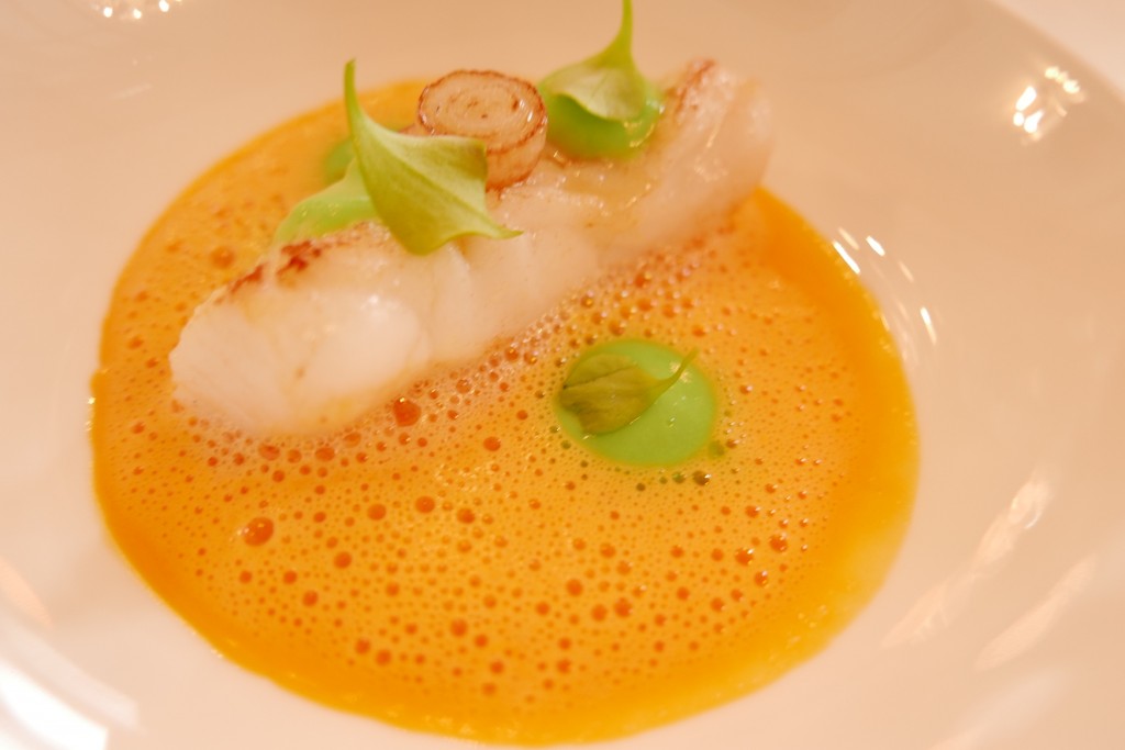 Turbot, poivron et concombre © GP