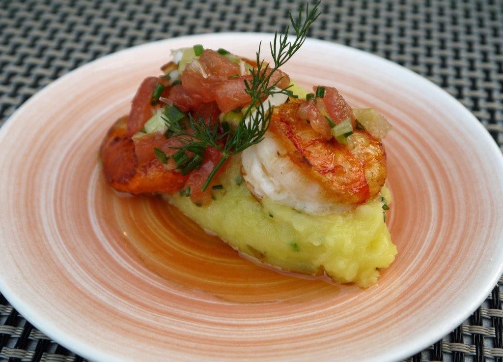 Saint-jacques et gambas, àla plancha © AA
